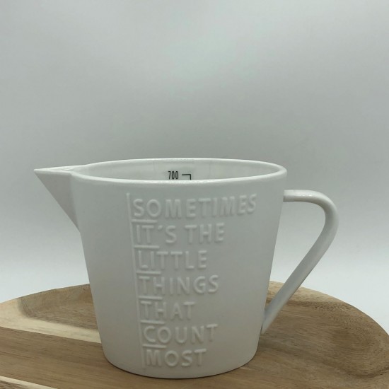 Measuring jug L