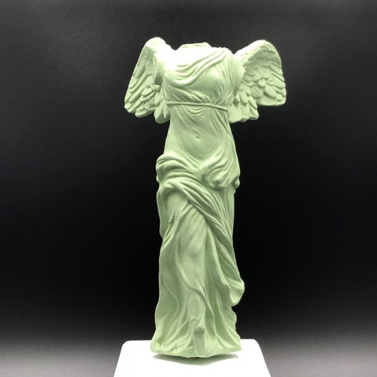 Victoire de Samothrace vert...